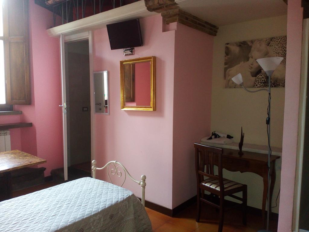 Antica Dogana Apartment วิแตร์โบ ภายนอก รูปภาพ